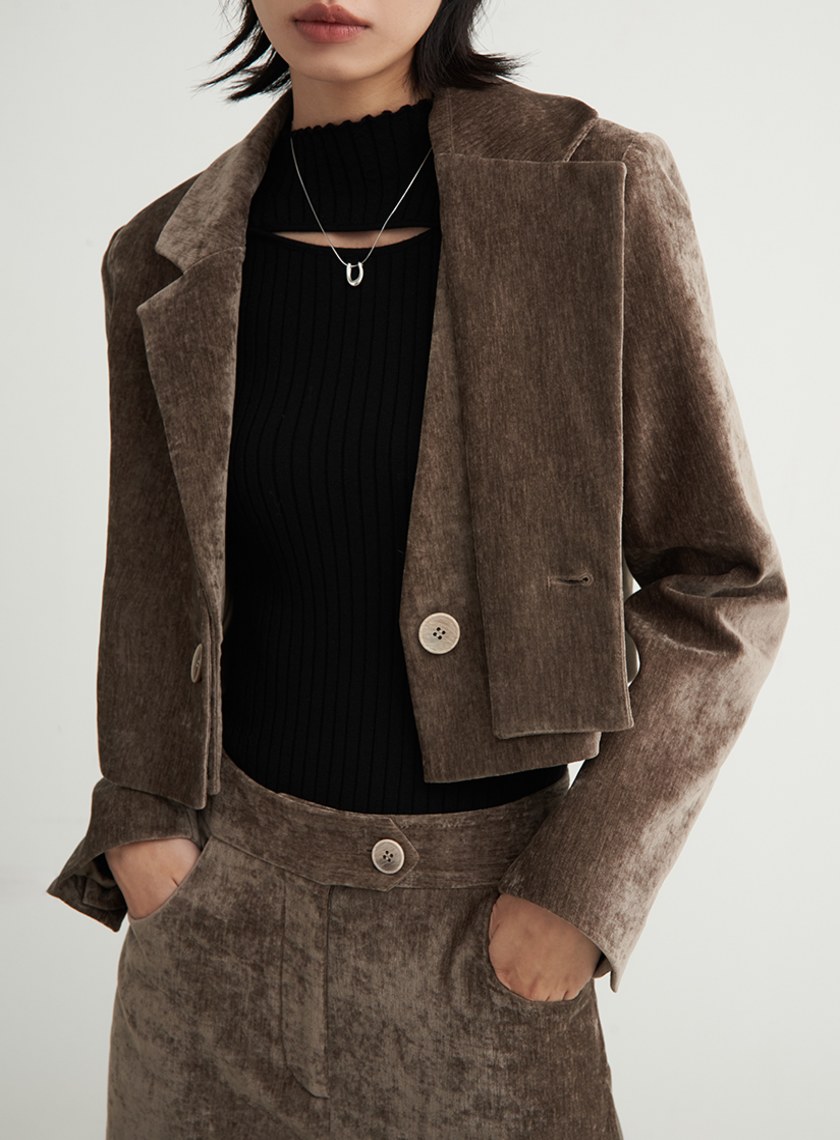 可拆領絨面短版西裝外套